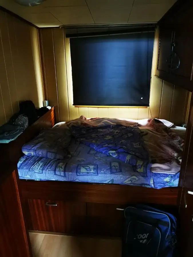 Ruoppaaja myynnissä
