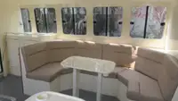 Partiovene Myytävänä