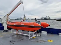 Miehistöalus myynnissä