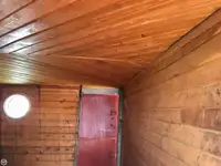Vetolaiva myynnissä