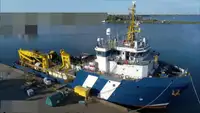 Jääkaivaaluksen tyyppinen alus myynnissä