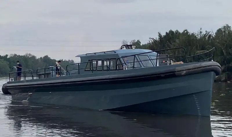 Miehistöalus myynnissä