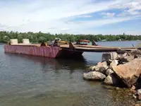 Proomu Myytävänä