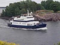 Risteilyalus myynnissä