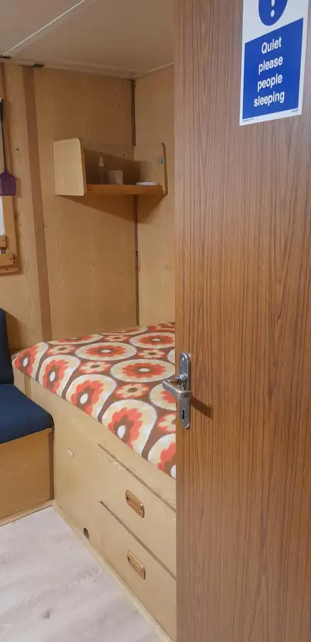 Ruoppaaja myynnissä