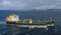 Oil/Chemical tanker Myytävänä