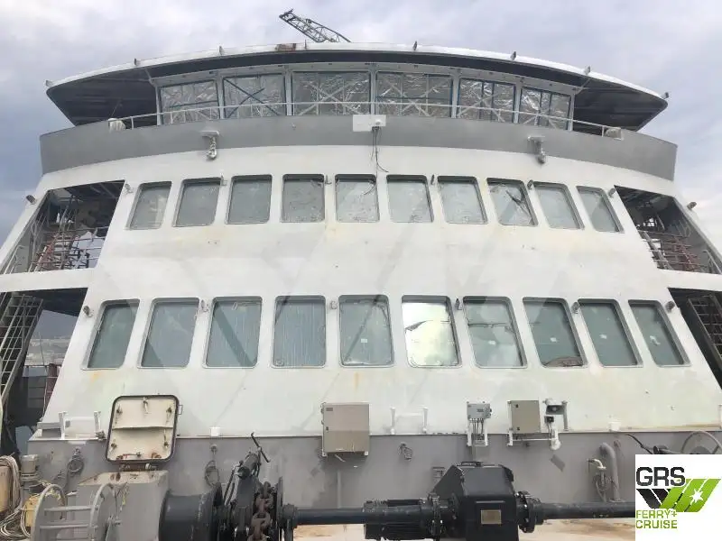Risteilyalus myynnissä