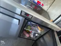 Ponttoni myynnissä