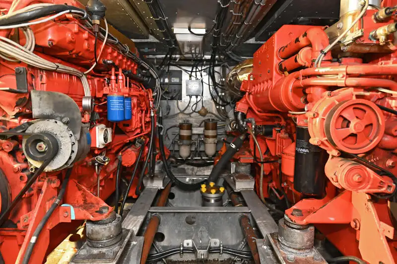 Moottorialus Myytävänä