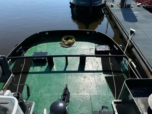 Hinausvene Myytävänä