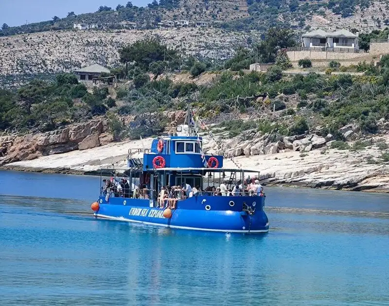 Sukellusvene Myytävänä