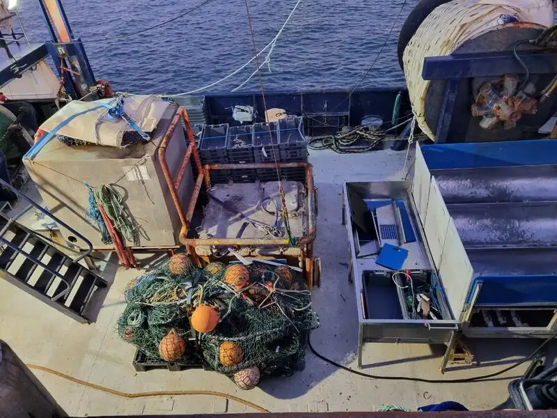 Metalliromua Myytävänä