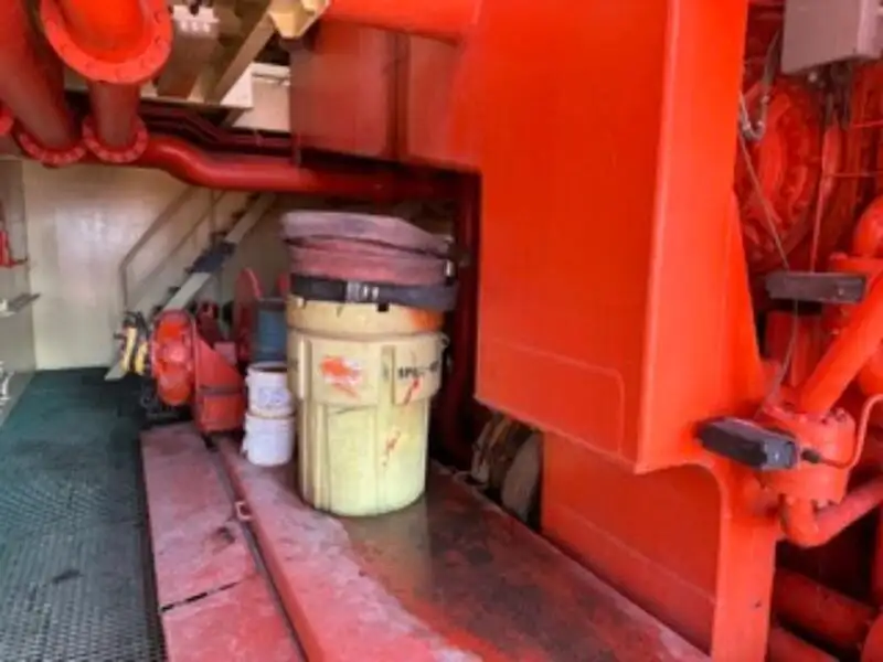 Hinausvene Myytävänä