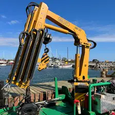 Hinausvene Myytävänä