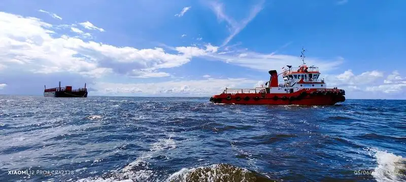 Hinausvene Myytävänä