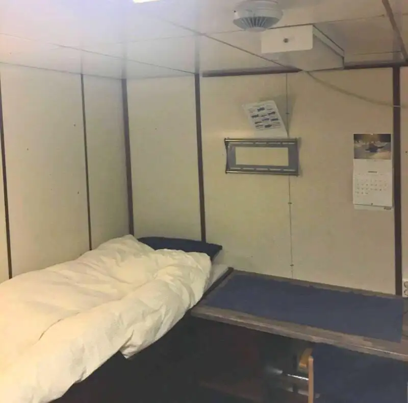 Hinausvene Myytävänä