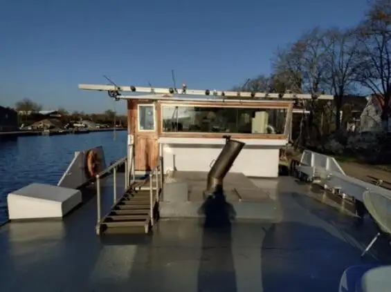 Irtolastialus Myytävänä