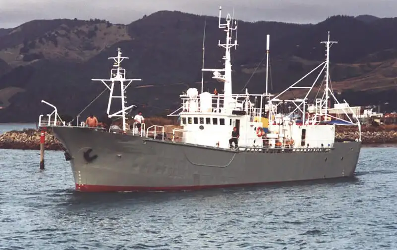 Pitkäsiima-alus Myytävänä