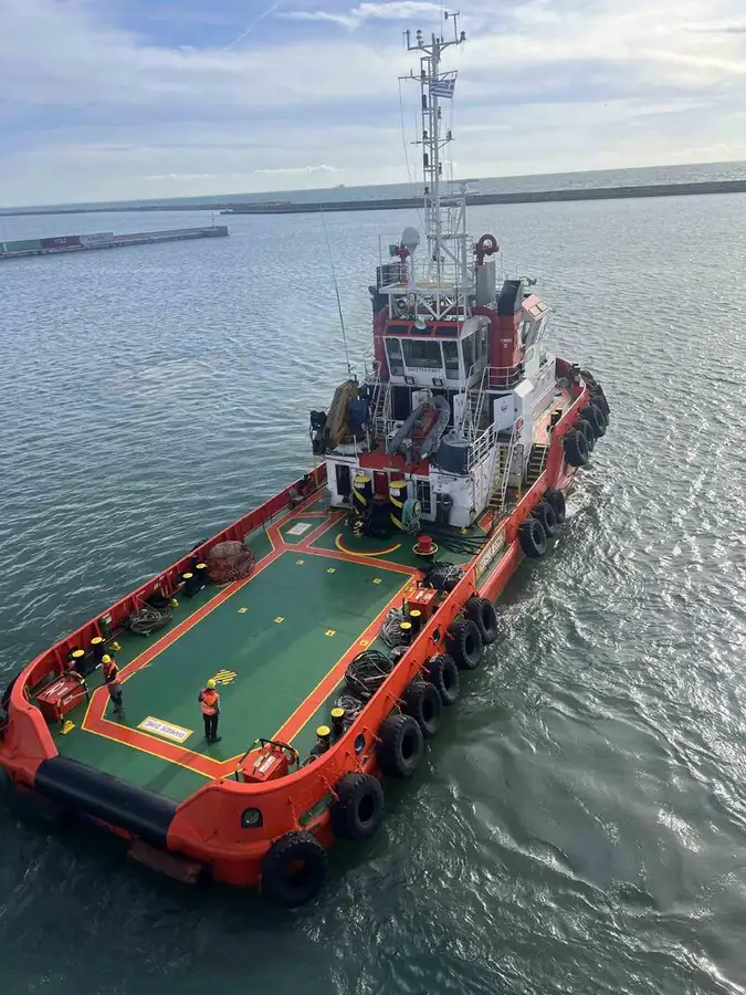 Hinausvene Myytävänä