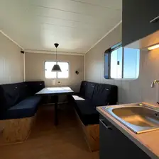 Hinausvene Myytävänä