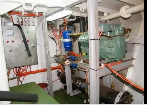 Pitkäsiima-alus Myytävänä