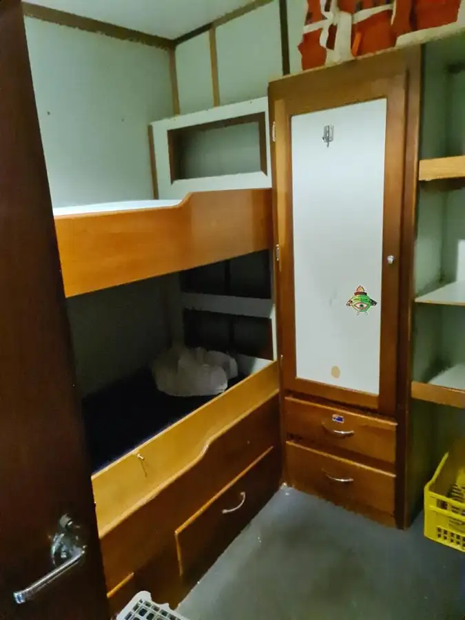 Pitkäsiima-alus Myytävänä