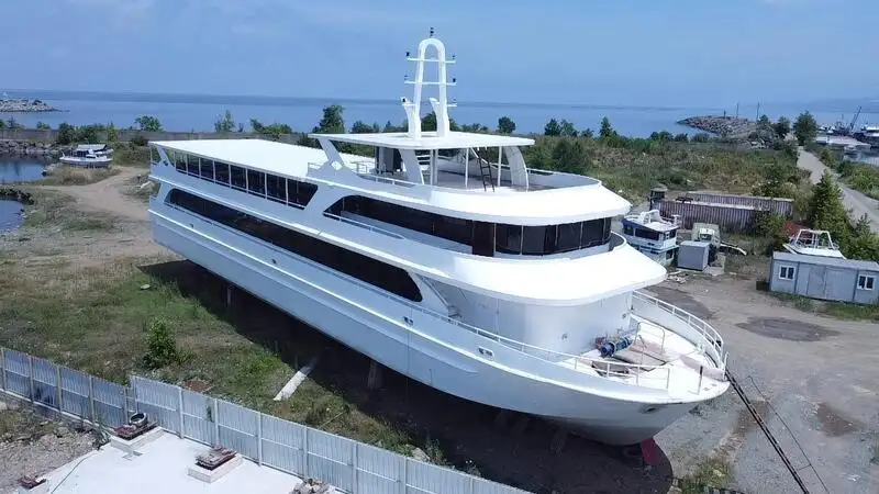 Moottorialus Myytävänä