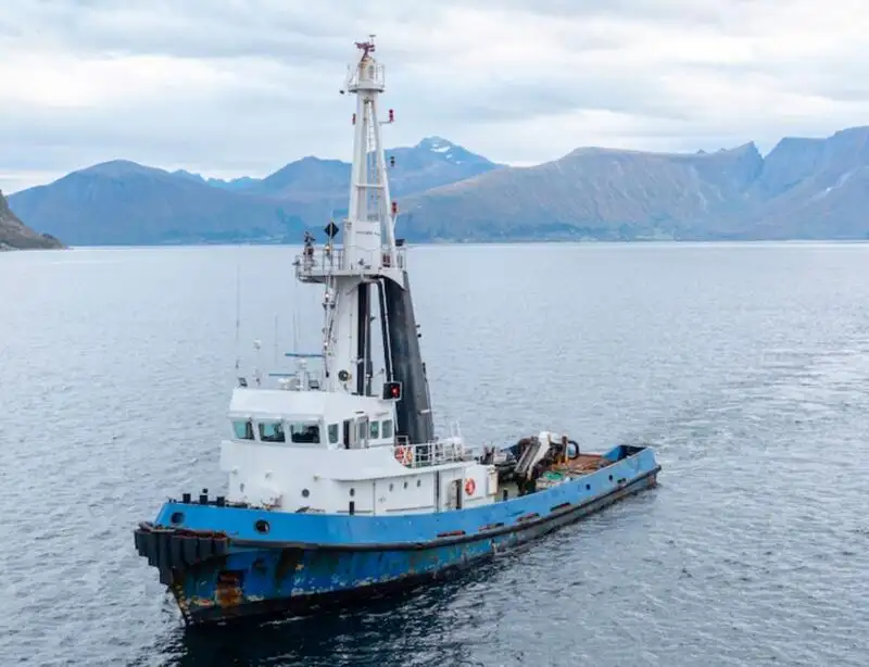 Hinausvene Myytävänä