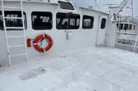 Miehistön vene Myytävänä