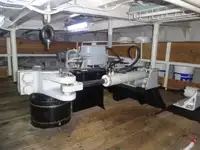 Tutkimusalus Myytävänä