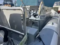 Jäykkä puhallettava vene Myytävänä