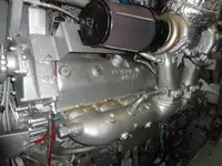 Partiovene Myytävänä