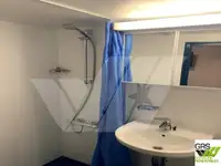 Majoitusproomu Myytävänä