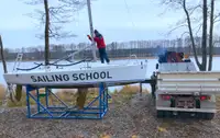 Muut Myytävänä
